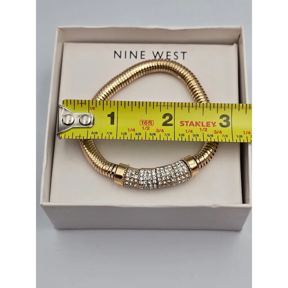 Nine West Gold Tone‎ Stretch Bracelet Crystal Accents Hinged Clasp Boxed
